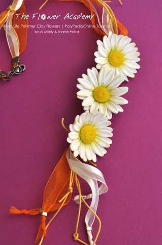 Polymer clay flower academy tutorial - how to create polymer clay flowers daisy necklace